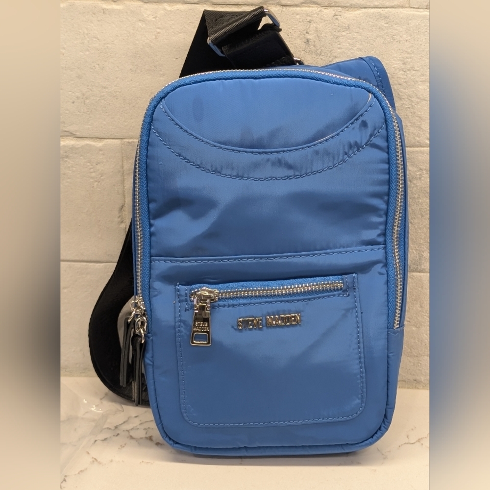Steve Madden Sling Bag - NWT - Blue 7x10.5 Inches